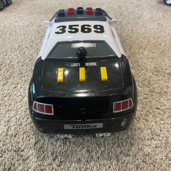 2012 Hasboro TONIKA Police Cruiser #3596 Toy Car 16" Lights Sirens Motion - Picture 4 of 6
